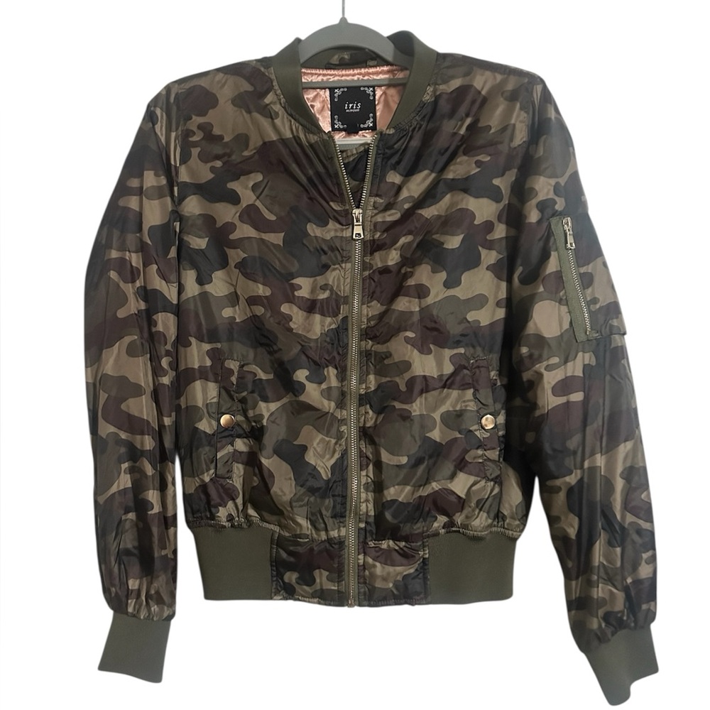 Iris Women’s Camouflage Bomber Jacket With Pink Lining